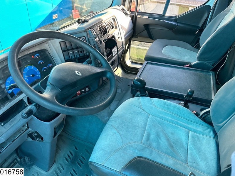 Renault Midlum 220 17013 Liter, LPG GPL, Gastank, Steel suspension - Camion citerne: photos 5 Renault Midlum 220 17013 Liter, LPG GPL, Gastank, Steel suspension - Camion citerne: photos 5