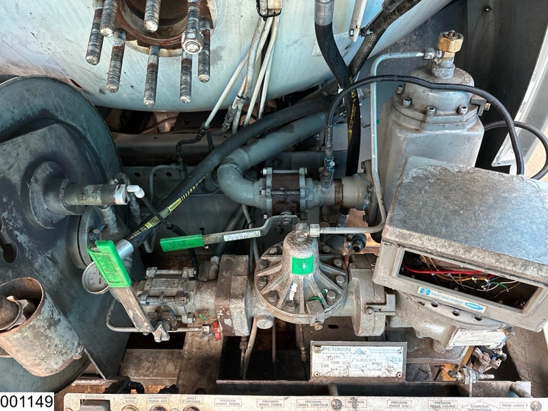 Renault Midlum 220 Dxi 16104 Liter, LPG GPL, Gastank, Steel suspension - Camion citerne: photos 5 Renault Midlum 220 Dxi 16104 Liter, LPG GPL, Gastank, Steel suspension - Camion citerne: photos 5