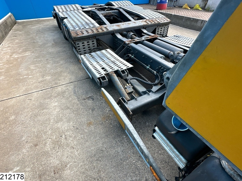 Scania P 450 - Camion porte-voitures: photos 2 Scania P 450 - Camion porte-voitures: photos 2