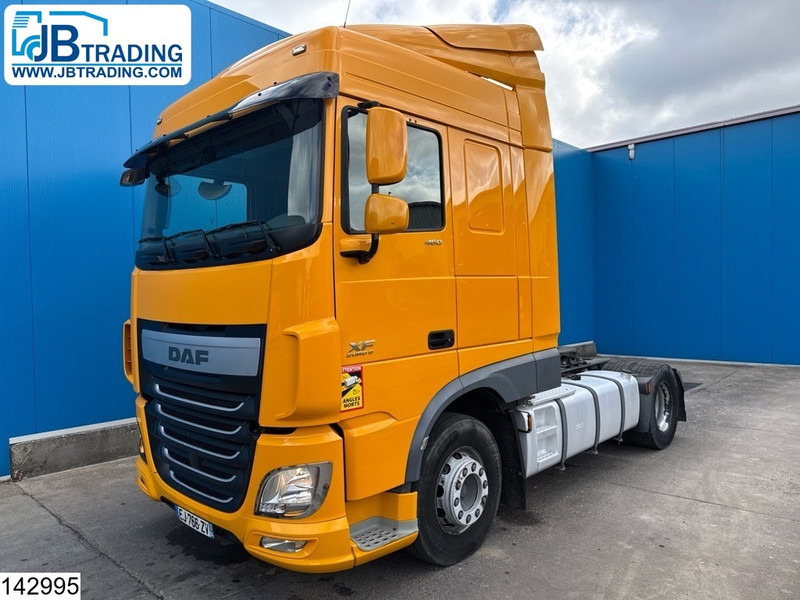 DAF XF 460 EURO 6 - Tracteur routier: photos 1 DAF XF 460 EURO 6 - Tracteur routier: photos 1