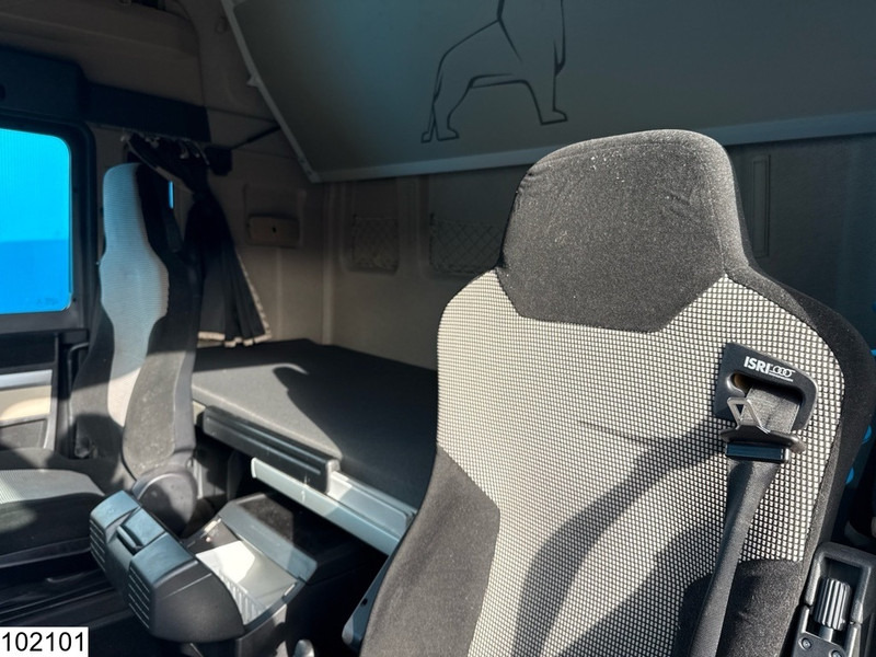 MAN TGX 18 420 EURO 6 - Tracteur routier: photos 5 MAN TGX 18 420 EURO 6 - Tracteur routier: photos 5