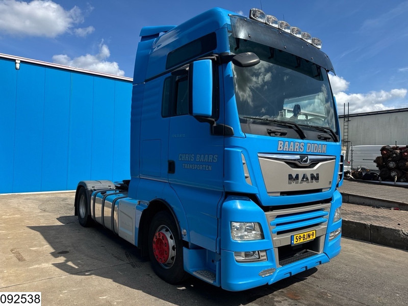 MAN TGX 18 460 Euro 6, Engine defect - Tracteur routier: photos 3 MAN TGX 18 460 Euro 6, Engine defect - Tracteur routier: photos 3