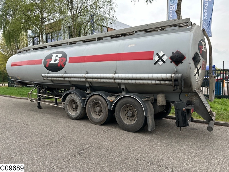 Trailor Fuel 39915 Liter, 9 Compartments - Semi-remorque citerne: photos 3 Trailor Fuel 39915 Liter, 9 Compartments - Semi-remorque citerne: photos 3