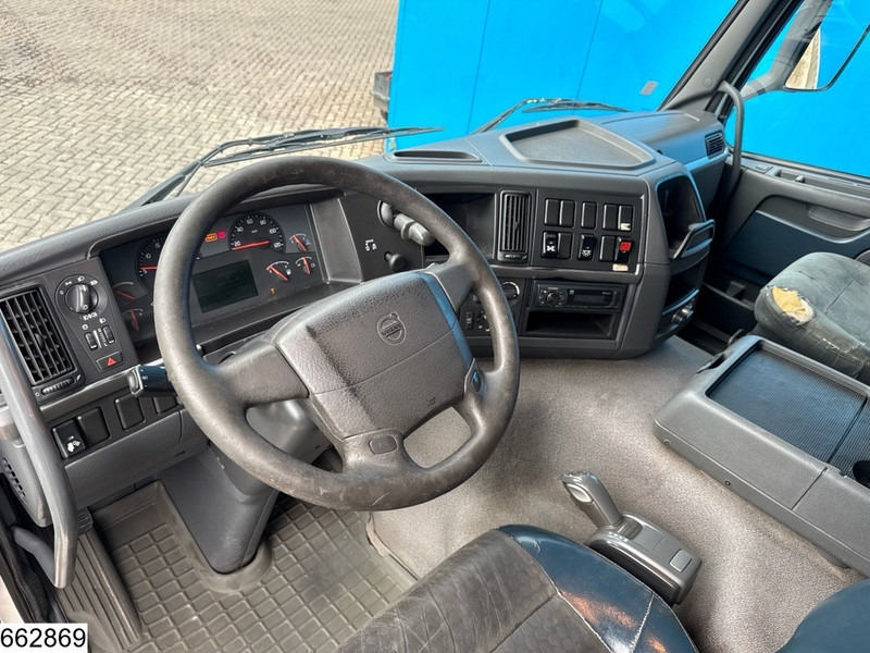 Volvo FM 410 8x4, EURO 5, PTO - Châssis cabine: photos 5 Volvo FM 410 8x4, EURO 5, PTO - Châssis cabine: photos 5