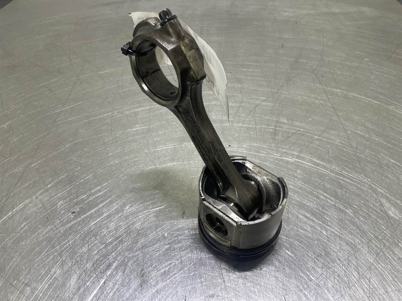 Ahlmann AS900-Cummins B3.3T-4992927-Piston/Kolben/Zuiger - Moteur pour Engins de chantier: photos 2 Ahlmann AS900-Cummins B3.3T-4992927-Piston/Kolben/Zuiger - Moteur pour Engins de chantier: photos 2