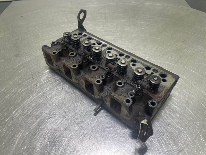 Crédit-bail de Ahlmann AS900-Cummins B3.3T-Cylinder head/Zylinderköpf Ahlmann AS900-Cummins B3.3T-Cylinder head/Zylinderköpf: photos 8