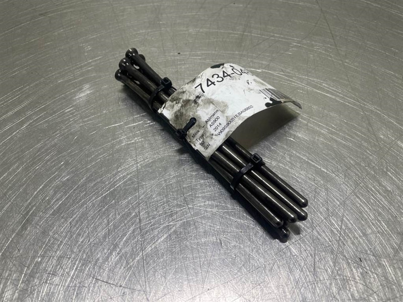 Ahlmann AS900-Cummins B3.3T-Push rods/Stößelstange - Moteur pour Engins de chantier: photos 2 Ahlmann AS900-Cummins B3.3T-Push rods/Stößelstange - Moteur pour Engins de chantier: photos 2