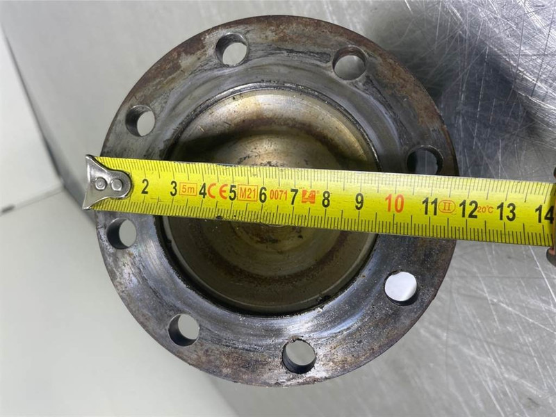 Ahlmann AZ150-4182984A-Propshaft/Gelenkwelle/Cardanas - Essieu et pièces pour Engins de chantier: photos 4 Ahlmann AZ150-4182984A-Propshaft/Gelenkwelle/Cardanas - Essieu et pièces pour Engins de chantier: photos 4