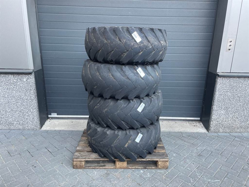 Ahlmann AZ6-Mitas 405/70-20 (16/70-20)-Tire/Reifen/Band - Pneus et jantes pour Engins de chantier: photos 1 Ahlmann AZ6-Mitas 405/70-20 (16/70-20)-Tire/Reifen/Band - Pneus et jantes pour Engins de chantier: photos 1
