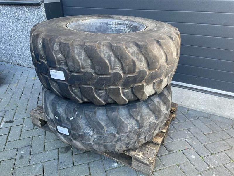 Ahlmann AZ85-Dunlop 405/70R20 (16/70R20)-Tire/Reifen/Band - Pneus et jantes pour Engins de chantier: photos 2 Ahlmann AZ85-Dunlop 405/70R20 (16/70R20)-Tire/Reifen/Band - Pneus et jantes pour Engins de chantier: photos 2