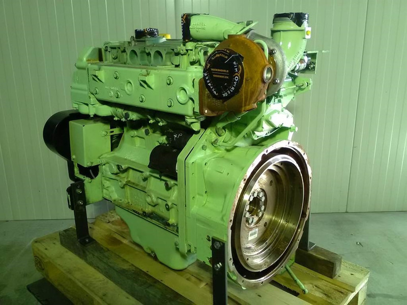Deutz BF4M1013MC - Engine/Motor - Moteur et pièces pour Engins de chantier: photos 3 Deutz BF4M1013MC - Engine/Motor - Moteur et pièces pour Engins de chantier: photos 3