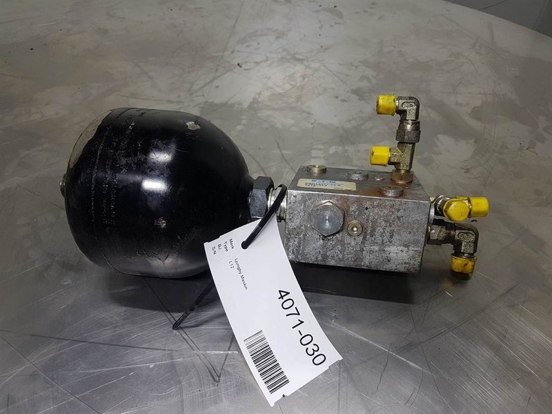 EATON CPX12177 - Ljungby Maskin L12 - Valve - Hydraulique: photos 2 EATON CPX12177 - Ljungby Maskin L12 - Valve - Hydraulique: photos 2