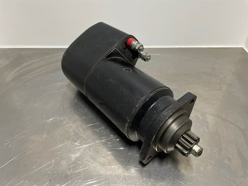 Liebherr D904TB-24V 11T 5,4KW-Starter/Anlasser/Startmotor - Moteur pour Engins de chantier: photos 1 Liebherr D904TB-24V 11T 5,4KW-Starter/Anlasser/Startmotor - Moteur pour Engins de chantier: photos 1