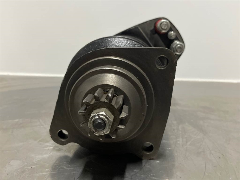 Liebherr D904TB-24V 11T 5,4KW-Starter/Anlasser/Startmotor - Moteur pour Engins de chantier: photos 4 Liebherr D904TB-24V 11T 5,4KW-Starter/Anlasser/Startmotor - Moteur pour Engins de chantier: photos 4