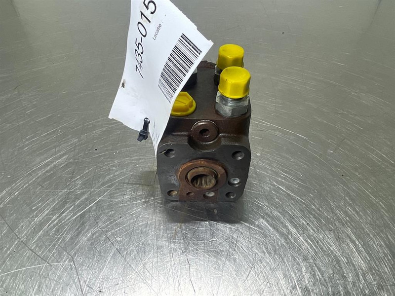 MAGNI RTH5.30-Danfoss OSPF200LS-Steering unit/Orbitrol - Hydraulique pour Engins de chantier: photos 2 MAGNI RTH5.30-Danfoss OSPF200LS-Steering unit/Orbitrol - Hydraulique pour Engins de chantier: photos 2