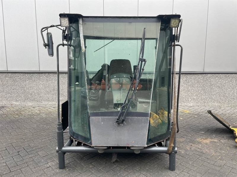 New Holland W110C - Cabin/Kabine/Cabine - Cabine et intérieur pour Engins de chantier: photos 1 New Holland W110C - Cabin/Kabine/Cabine - Cabine et intérieur pour Engins de chantier: photos 1