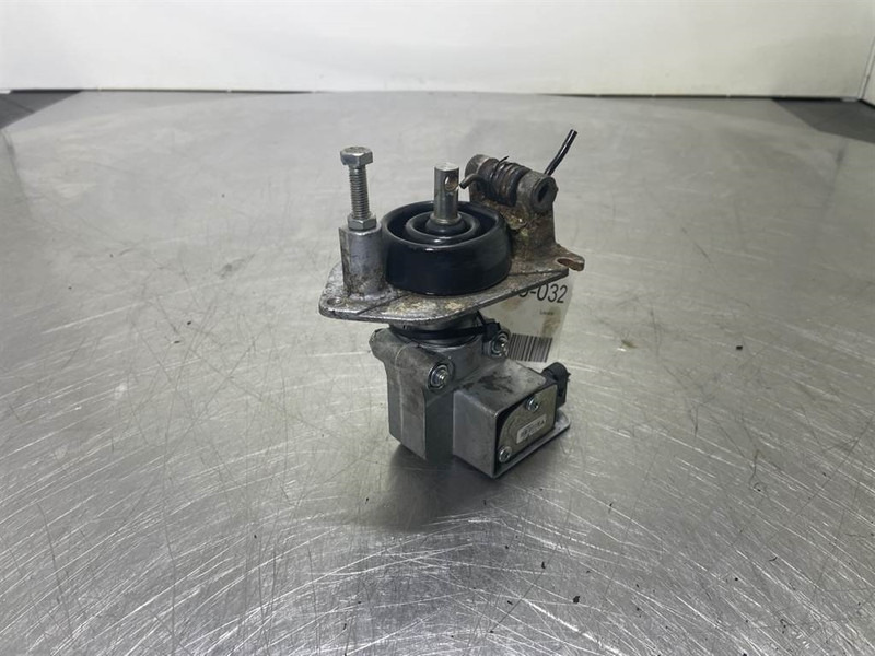 New Holland W110C-Case 7125117-Kongsberg BAS 6-Gas pedal - Cabine et intérieur pour Engins de chantier: photos 1 New Holland W110C-Case 7125117-Kongsberg BAS 6-Gas pedal - Cabine et intérieur pour Engins de chantier: photos 1