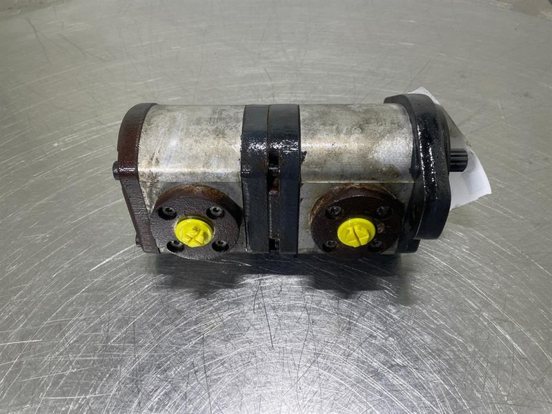 Rexroth 0510767017 - Gearpump/Zahnradpumpe/Tandwielpomp - Hydraulique pour Engins de chantier: photos 3 Rexroth 0510767017 - Gearpump/Zahnradpumpe/Tandwielpomp - Hydraulique pour Engins de chantier: photos 3