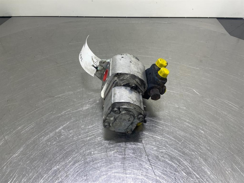 Rexroth 0517767001 - Gearpump/Zahnradpumpe/Tandwielpomp - Hydraulique pour Engins de chantier: photos 5 Rexroth 0517767001 - Gearpump/Zahnradpumpe/Tandwielpomp - Hydraulique pour Engins de chantier: photos 5