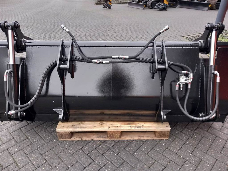 Terex TL120-2,40mtr-Silage grab/Greifschaufel/Uitkuilbak - Matériel d'ensilage: photos 4 Terex TL120-2,40mtr-Silage grab/Greifschaufel/Uitkuilbak - Matériel d'ensilage: photos 4