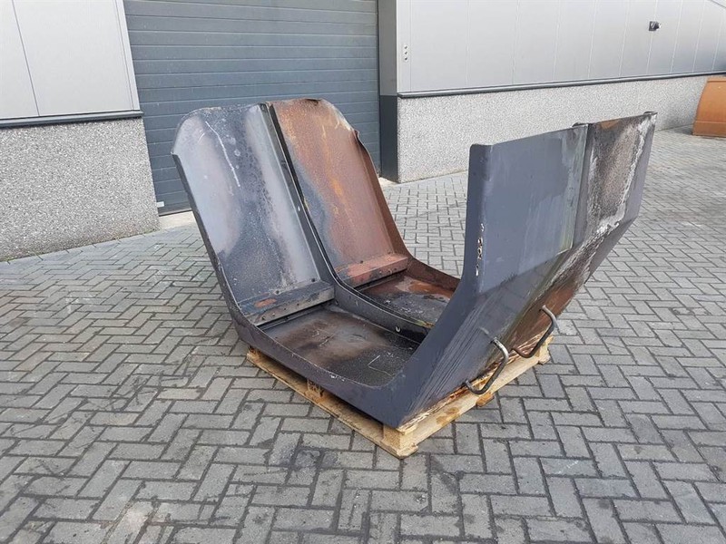 Terex TL260-0457006031-Mud guard/Kotfluegel/Spatbord - Aile pour Engins de chantier: photos 3 Terex TL260-0457006031-Mud guard/Kotfluegel/Spatbord - Aile pour Engins de chantier: photos 3