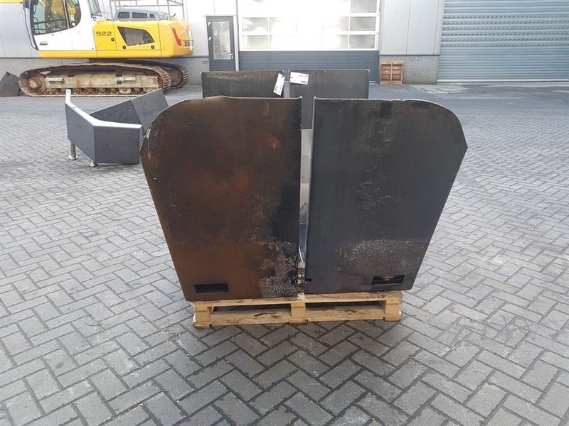 Terex TL260-0457006031-Mud guard/Kotfluegel/Spatbord - Aile pour Engins de chantier: photos 4 Terex TL260-0457006031-Mud guard/Kotfluegel/Spatbord - Aile pour Engins de chantier: photos 4