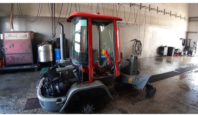 Volvo L 30 B-Z / X (For parts) - Chargeuse sur pneus: photos 2 Volvo L 30 B-Z / X (For parts) - Chargeuse sur pneus: photos 2