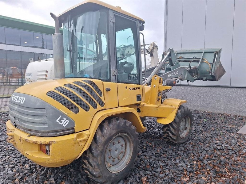 Volvo L30D - (For parts) - Chargeuse sur pneus: photos 3 Volvo L30D - (For parts) - Chargeuse sur pneus: photos 3