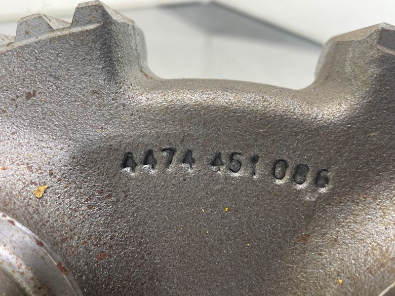 ZF 4474451006 - Gear/Zahnrad/Tandwiel - Essieu et pièces pour Engins de chantier: photos 5 ZF 4474451006 - Gear/Zahnrad/Tandwiel - Essieu et pièces pour Engins de chantier: photos 5