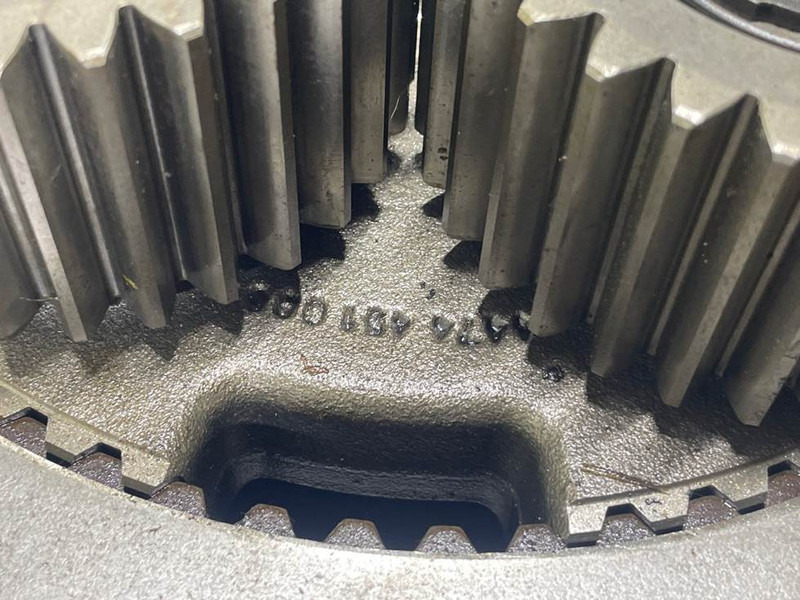ZF MT-L3075II-4474051224-Final drive/Abtrieb - Essieu et pièces pour Engins de chantier: photos 3 ZF MT-L3075II-4474051224-Final drive/Abtrieb - Essieu et pièces pour Engins de chantier: photos 3