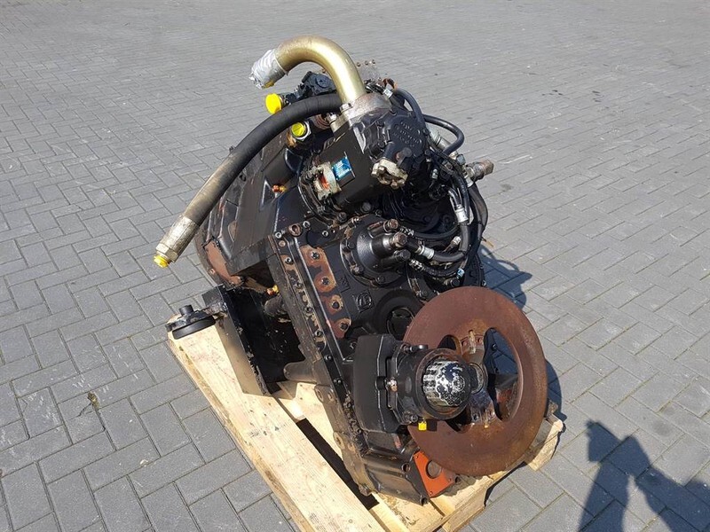 ZF - Transmission/Getriebe/Transmissiebak - Boîte de vitesse et pièces pour Engins de chantier: photos 5 ZF - Transmission/Getriebe/Transmissiebak - Boîte de vitesse et pièces pour Engins de chantier: photos 5