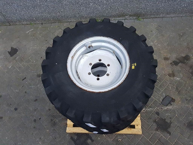 Zettelmeyer Mitas 14.5-20-Tire/Reifen/Band - Pneus et jantes pour Engins de chantier: photos 4 Zettelmeyer Mitas 14.5-20-Tire/Reifen/Band - Pneus et jantes pour Engins de chantier: photos 4