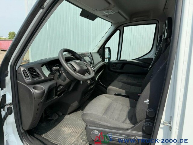 Iveco Daily Maxi 35S14 Hoch & Lang A.3 Sitze TÜV 08/26 - Fourgon utilitaire: photos 5 Iveco Daily Maxi 35S14 Hoch & Lang A.3 Sitze TÜV 08/26 - Fourgon utilitaire: photos 5