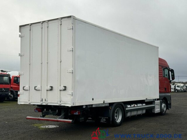 MAN TGX 18.360 BDF- Koffer XL Haus Standhzg 277TKM - Camion fourgon: photos 4 MAN TGX 18.360 BDF- Koffer XL Haus Standhzg 277TKM - Camion fourgon: photos 4