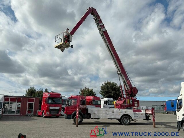 Mercedes-Benz 1529 Klaas Dachdecker Montagekran Hakenhöhe 46 M - Grue tout-terrain: photos 3 Mercedes-Benz 1529 Klaas Dachdecker Montagekran Hakenhöhe 46 M - Grue tout-terrain: photos 3