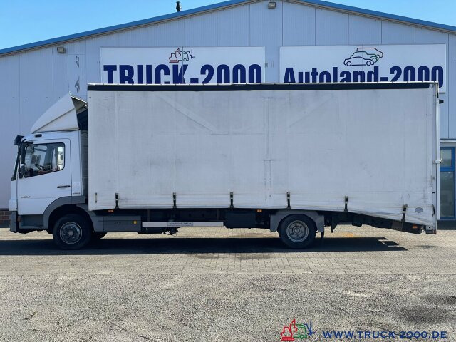 Camion porte-voitures Mercedes-Benz 922 Atego Geschlossener Transport + el. Rampen: photos 15