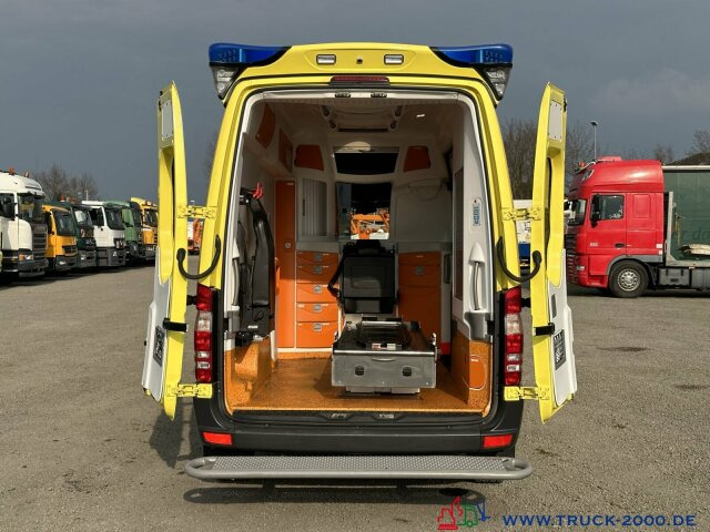 Mercedes-Benz Sprinter 416 DELFIS Rettungs-Krankenwagen - Ambulance: photos 3 Mercedes-Benz Sprinter 416 DELFIS Rettungs-Krankenwagen - Ambulance: photos 3