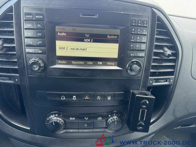 Mercedes-Benz Vito119 CDI 4x4 Notarzt Rettung Ambulance Klima - Ambulance: photos 5 Mercedes-Benz Vito119 CDI 4x4 Notarzt Rettung Ambulance Klima - Ambulance: photos 5