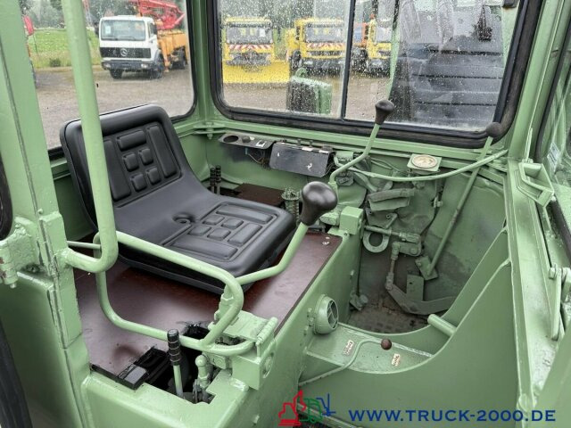 Unimog U427/10 Schaeff Mobilbagger AT 16 NUR 175 TKM - Pelle sur pneus: photos 4 Unimog U427/10 Schaeff Mobilbagger AT 16 NUR 175 TKM - Pelle sur pneus: photos 4