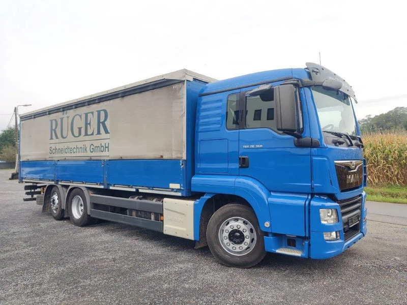 MAN TGS 26.360 Schuifzeil Euro6 - Camion à rideaux coulissants: photos 2 MAN TGS 26.360 Schuifzeil Euro6 - Camion à rideaux coulissants: photos 2