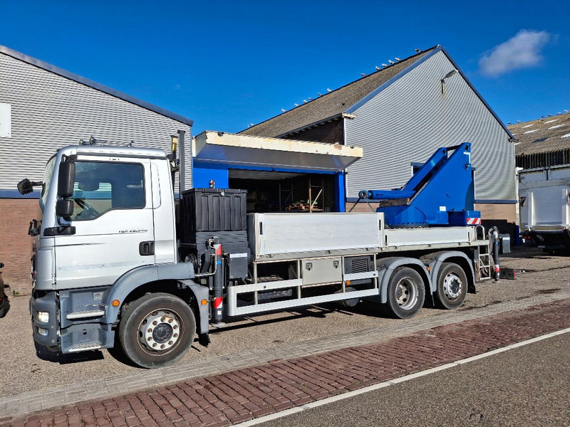 MAN TGM 26.340 6x2 - Camion fourgon: photos 2 MAN TGM 26.340 6x2 - Camion fourgon: photos 2