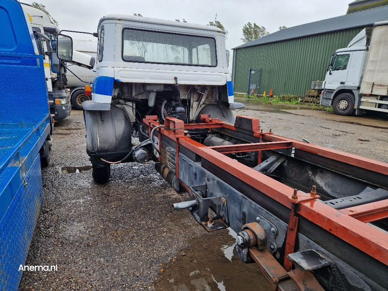 Bedford TK 1020 - Tracteur routier: photos 3 Bedford TK 1020 - Tracteur routier: photos 3