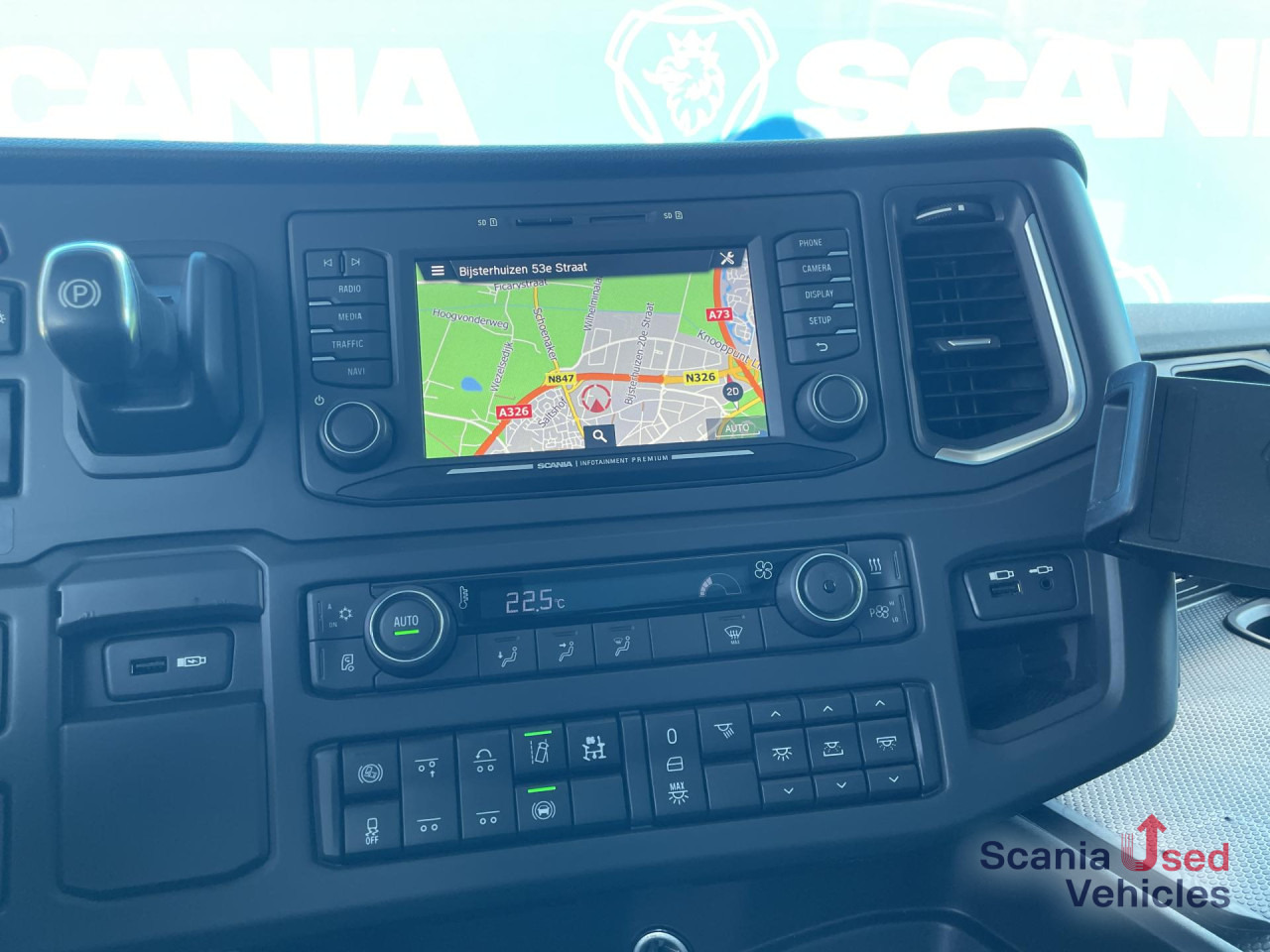 SCANIA R 450 A6x2/4NA RETARDER LED NAVI PTO - Tracteur routier: photos 5 SCANIA R 450 A6x2/4NA RETARDER LED NAVI PTO - Tracteur routier: photos 5
