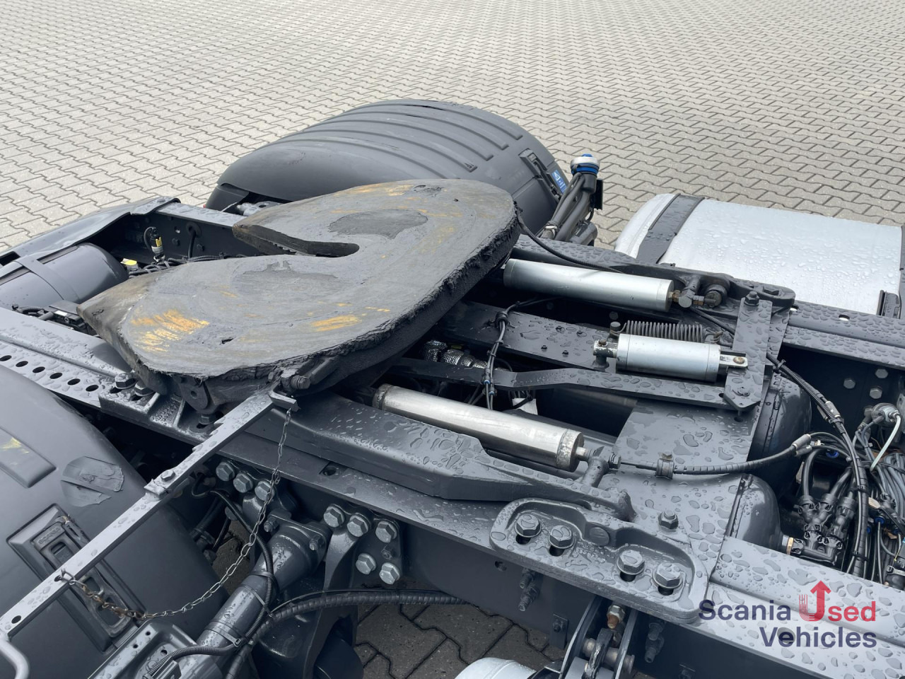 SCANIA R 460 A4x2EB RETARDER P-AIRCO MEGA VOLUME - Tracteur routier: photos 3 SCANIA R 460 A4x2EB RETARDER P-AIRCO MEGA VOLUME - Tracteur routier: photos 3