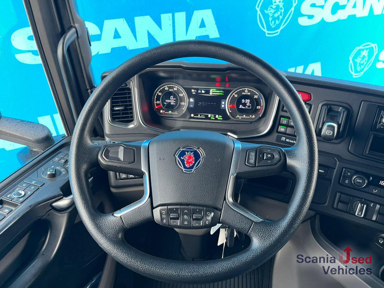 SCANIA R 500 A4x2EB RETARDER MEGA VOLUME P-AIRCO ACC - Tracteur routier: photos 4 SCANIA R 500 A4x2EB RETARDER MEGA VOLUME P-AIRCO ACC - Tracteur routier: photos 4