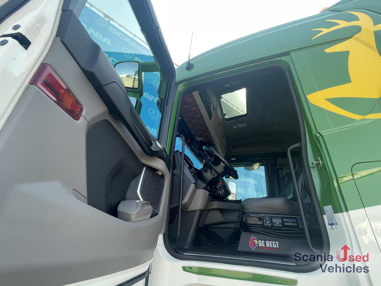 SCANIA S 410 A6x2/4LB RETARDER LED NAVI FULL AIR ACC - Tracteur routier: photos 2 SCANIA S 410 A6x2/4LB RETARDER LED NAVI FULL AIR ACC - Tracteur routier: photos 2