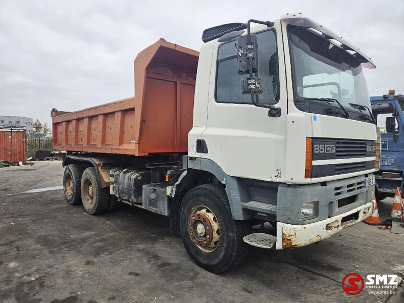 DAF 85 CF 380 euro 2 - Camion: photos 1 DAF 85 CF 380 euro 2 - Camion: photos 1