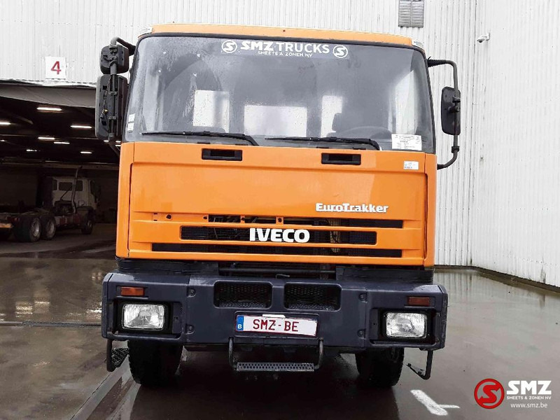 Iveco Trakker 260 E 34 6x4 francais - Camion porte-conteneur/ Caisse mobile: photos 2 Iveco Trakker 260 E 34 6x4 francais - Camion porte-conteneur/ Caisse mobile: photos 2