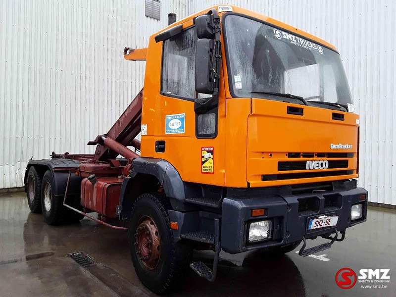 Iveco Trakker 260 E 34 6x4 francais - Camion porte-conteneur/ Caisse mobile: photos 1 Iveco Trakker 260 E 34 6x4 francais - Camion porte-conteneur/ Caisse mobile: photos 1
