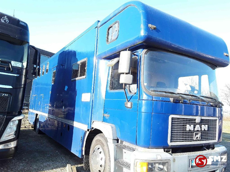 MAN 18.264 - Camion bétaillère: photos 3 MAN 18.264 - Camion bétaillère: photos 3